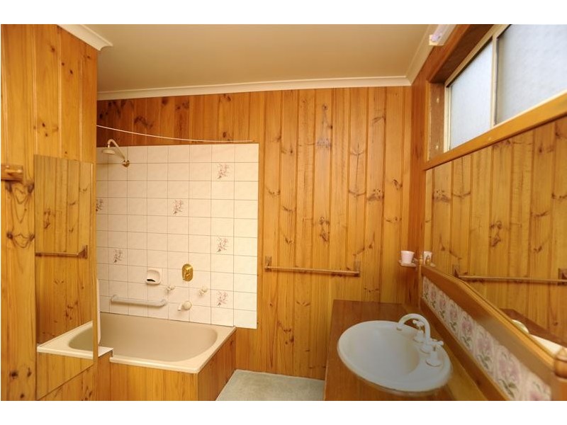 32 Heytesbury Drive, Leopold VIC 3224