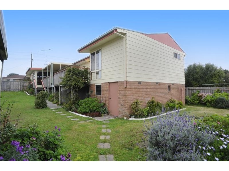 32 Heytesbury Drive, Leopold VIC 3224