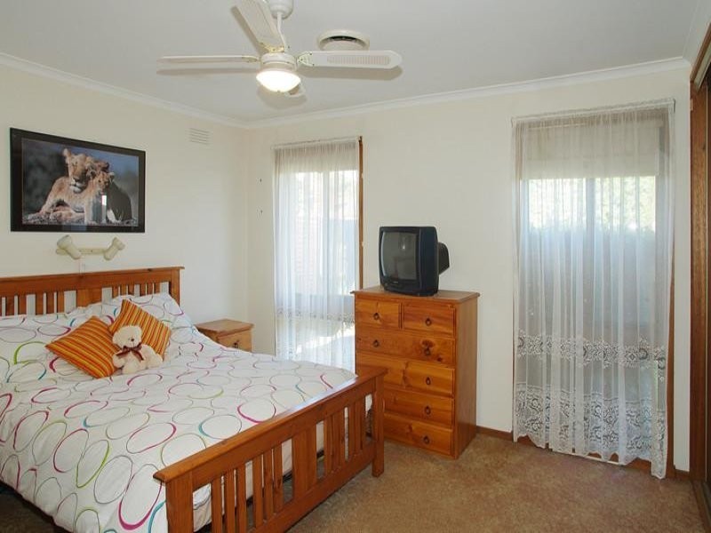 29 Claremont Drive, Leopold VIC 3224