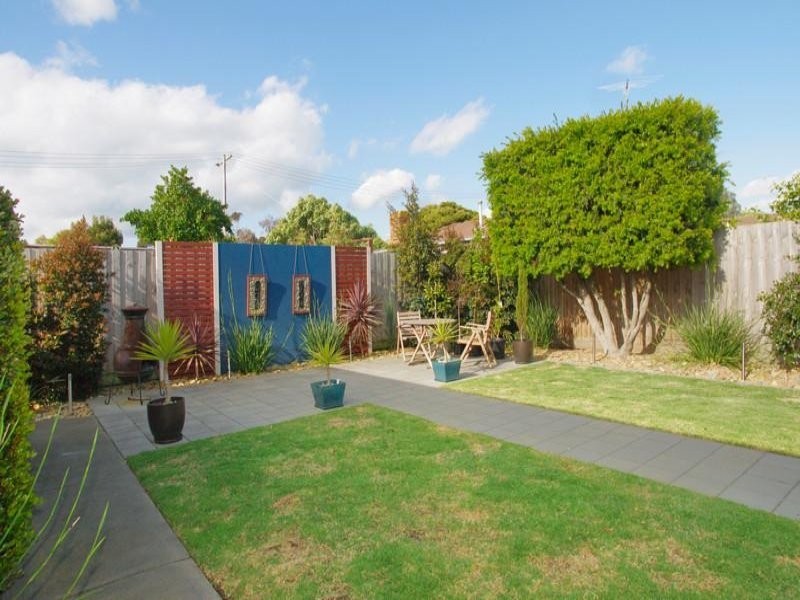 29 Claremont Drive, Leopold VIC 3224