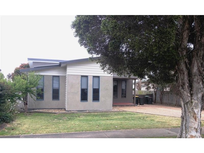 24 Ash Road, Leopold VIC 3224
