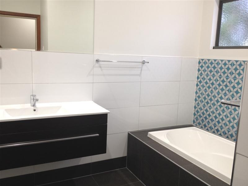 24 Ash Road, Leopold VIC 3224