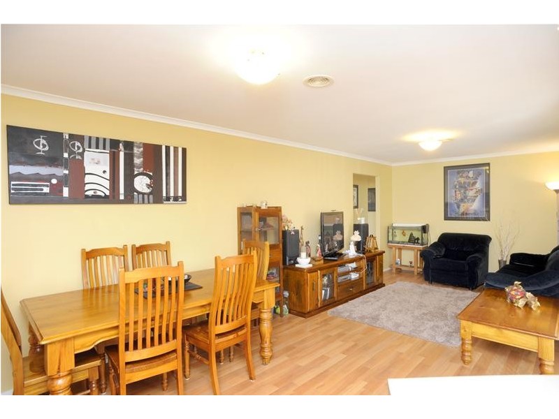 8 Canowindra Way, Leopold VIC 3224