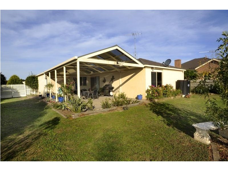 8 Canowindra Way, Leopold VIC 3224