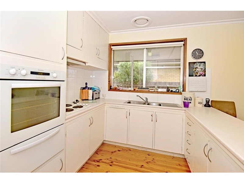 9 Carroll Street, Leopold VIC 3224