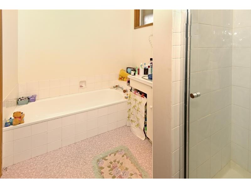 9 Carroll Street, Leopold VIC 3224