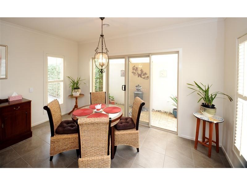 13 Grassland Grove, Leopold VIC 3224