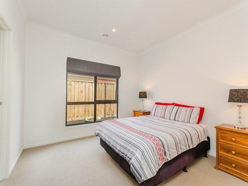 13 Sandridge Street, Leopold VIC 3224