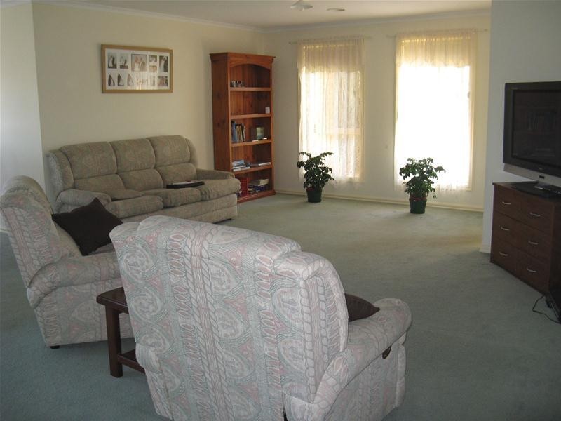 25 Lorikeet Court, Leopold VIC 3224