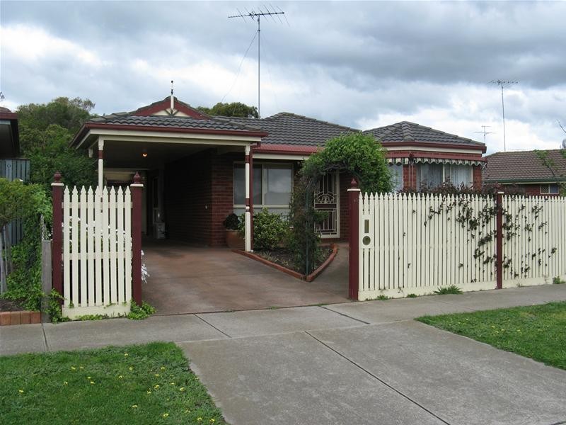 43 Rebecca Drive, Leopold VIC 3224