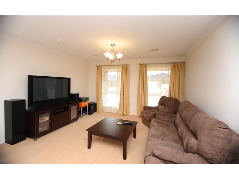 70 Hoddle Drive, Leopold VIC 3224