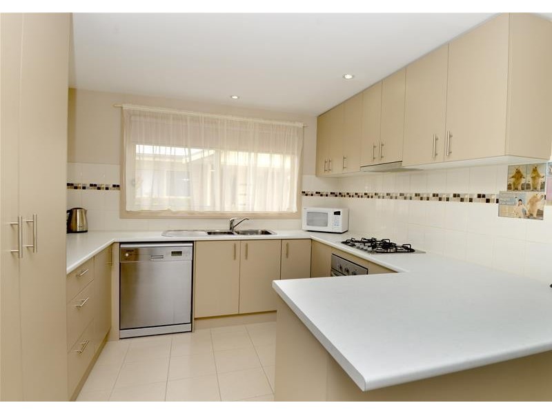 2/40 – 42 Townsend Road, St Albans Park VIC 3219