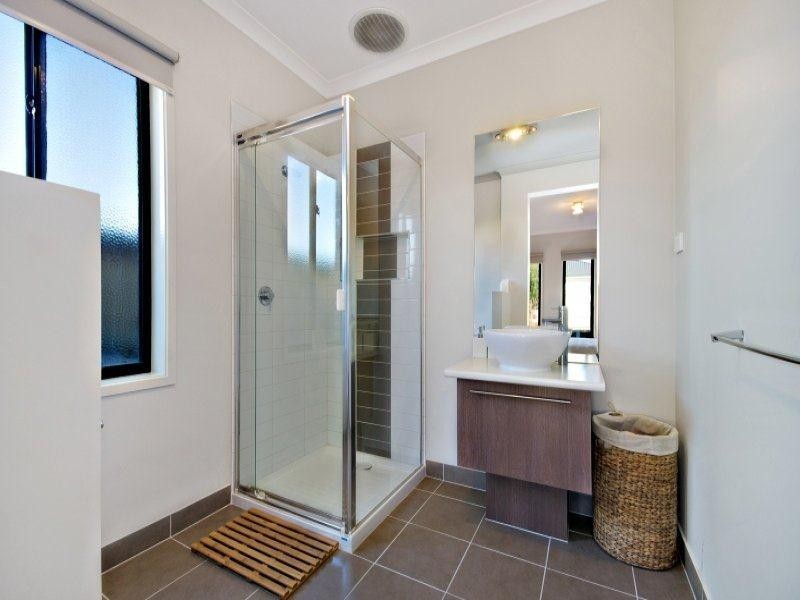 17 Sandridge Street, Leopold VIC 3224