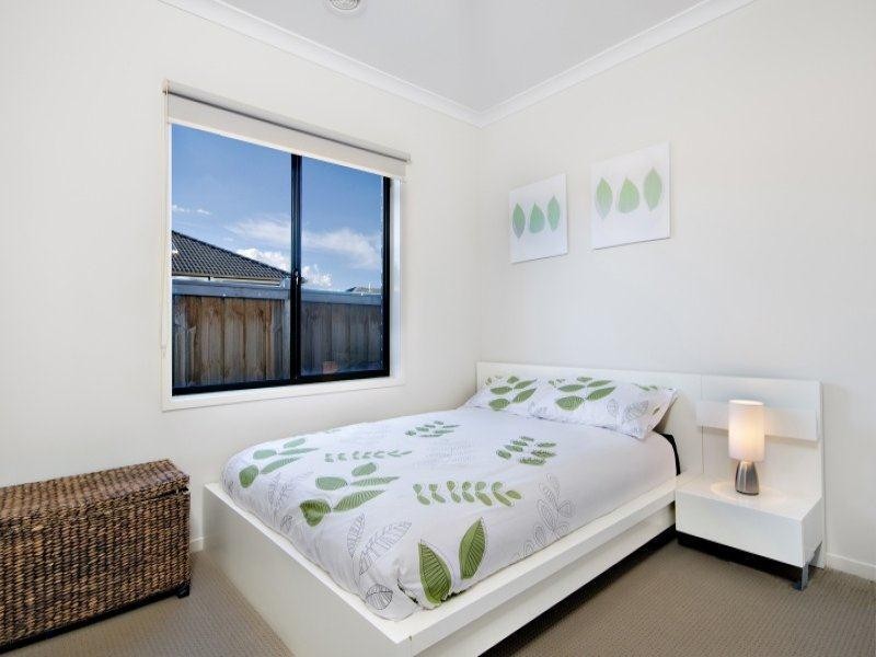 17 Sandridge Street, Leopold VIC 3224