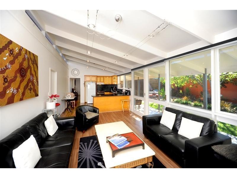 15 Hazelwood Crescent, Leopold VIC 3224