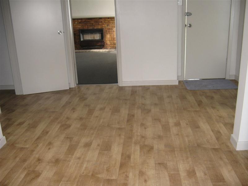 11 Charlotte Avenue, Newcomb VIC 3219