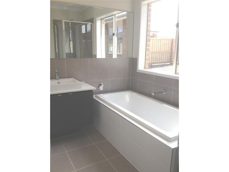 41 Volare Way, Leopold VIC 3224