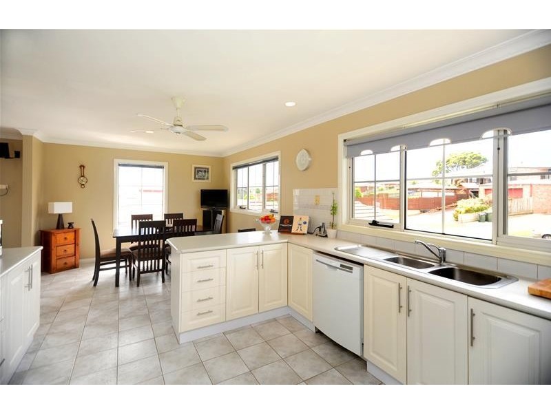 4 Ridgeview Court, Leopold VIC 3224