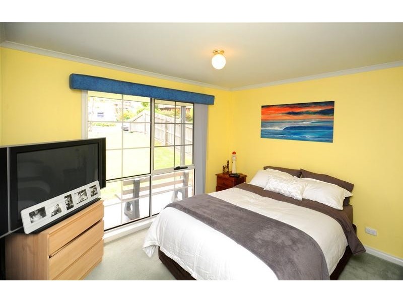 4 Ridgeview Court, Leopold VIC 3224