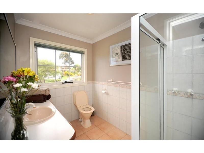 4 Ridgeview Court, Leopold VIC 3224