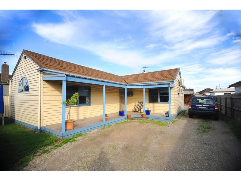 32 Portarlington Road, Newcomb VIC 3219