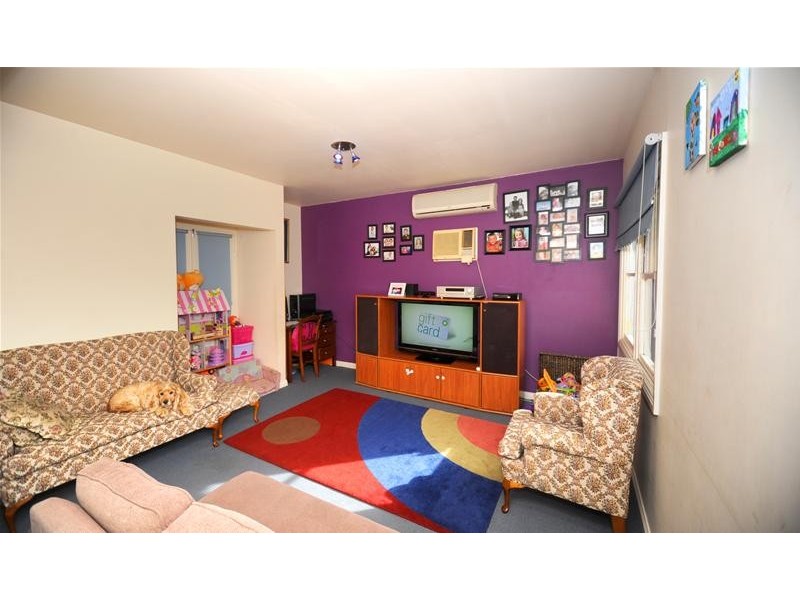 32 Portarlington Road, Newcomb VIC 3219