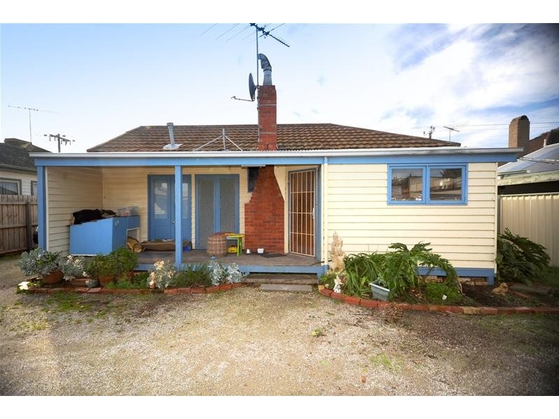 32 Portarlington Road, Newcomb VIC 3219