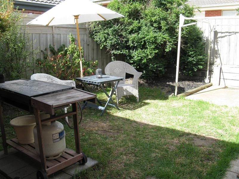 50 Huon Crescent, Leopold VIC 3224