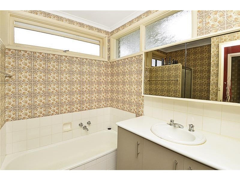 5 Dorothy Street, Leopold VIC 3224