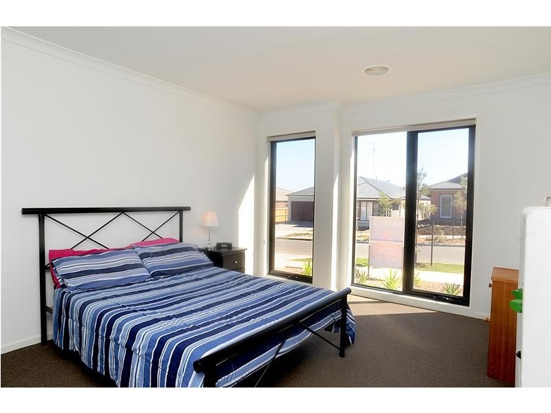 32 Hillclimb Drive, Leopold VIC 3224