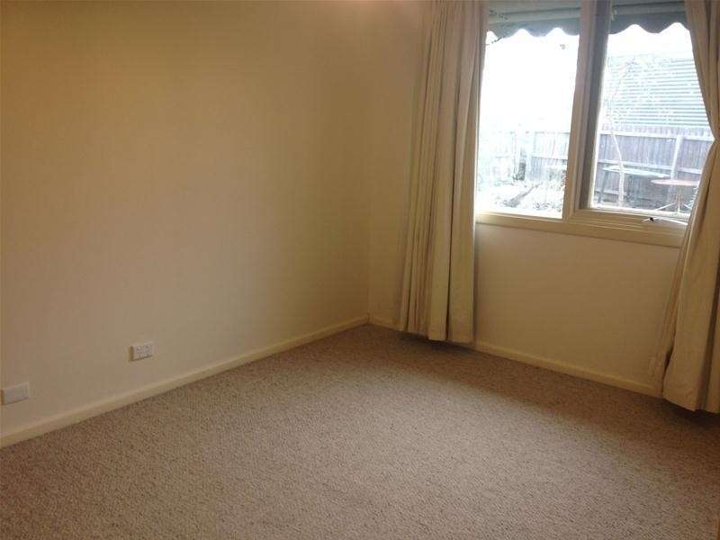 826 Bellarine Highway, Leopold VIC 3224