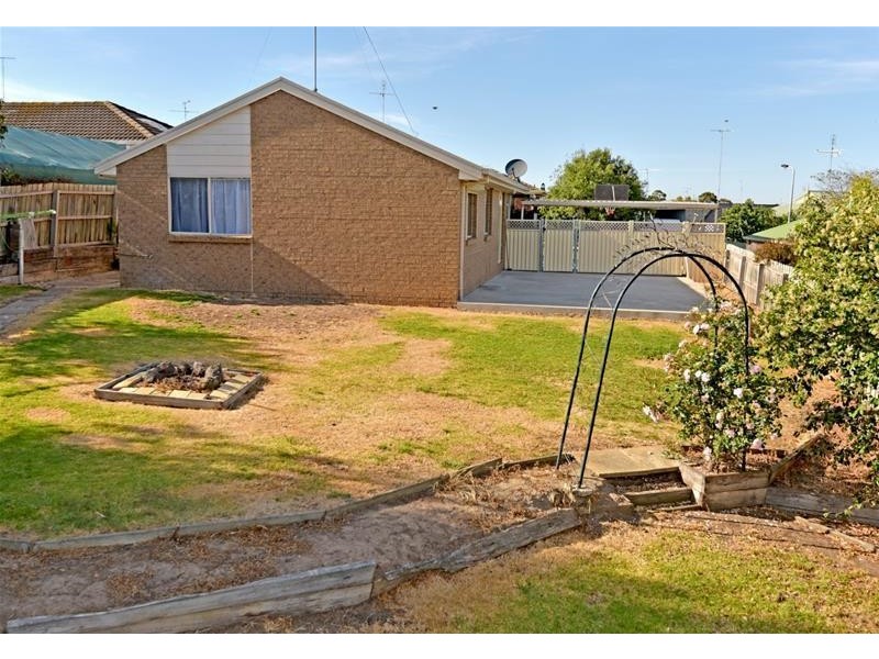 5 Kambalda Court, Leopold VIC 3224