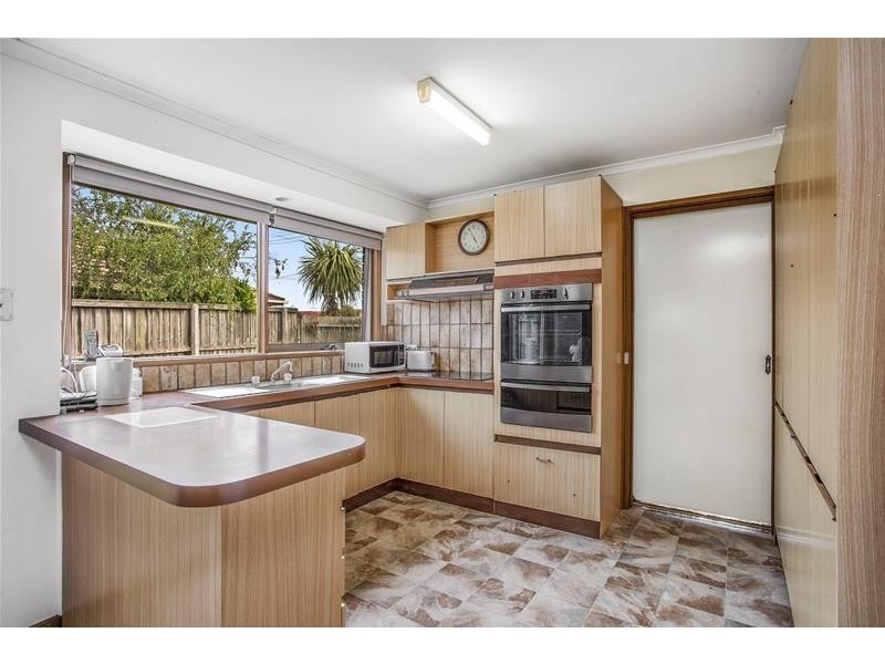 33 Dorothy Street, Leopold VIC 3224