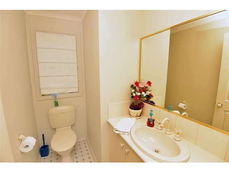 8 Emma Court, Leopold VIC 3224