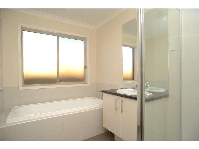 48 Hillclimb Drive, Leopold VIC 3224