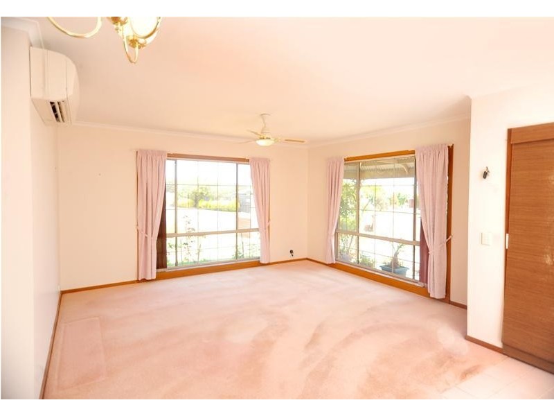 2/13 Justine Court, Leopold VIC 3224