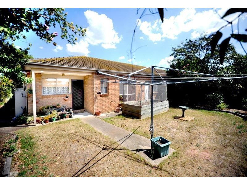 2/13 Justine Court, Leopold VIC 3224