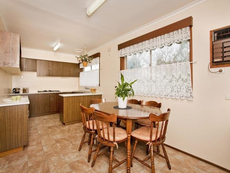 48 Simons Road, Leopold VIC 3224