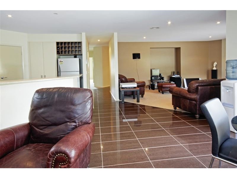 31 Morrow Crescent, Leopold VIC 3224