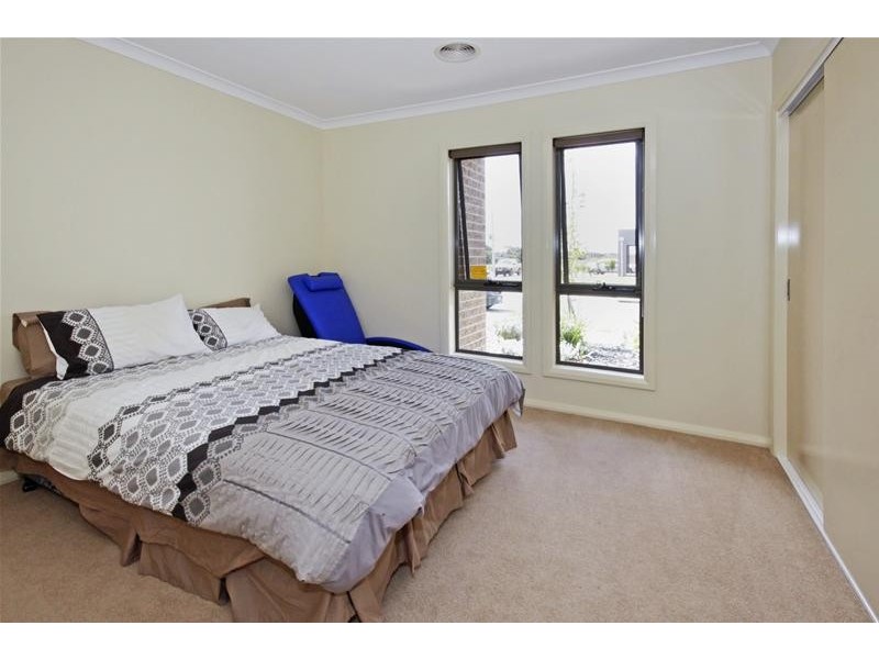 31 Morrow Crescent, Leopold VIC 3224