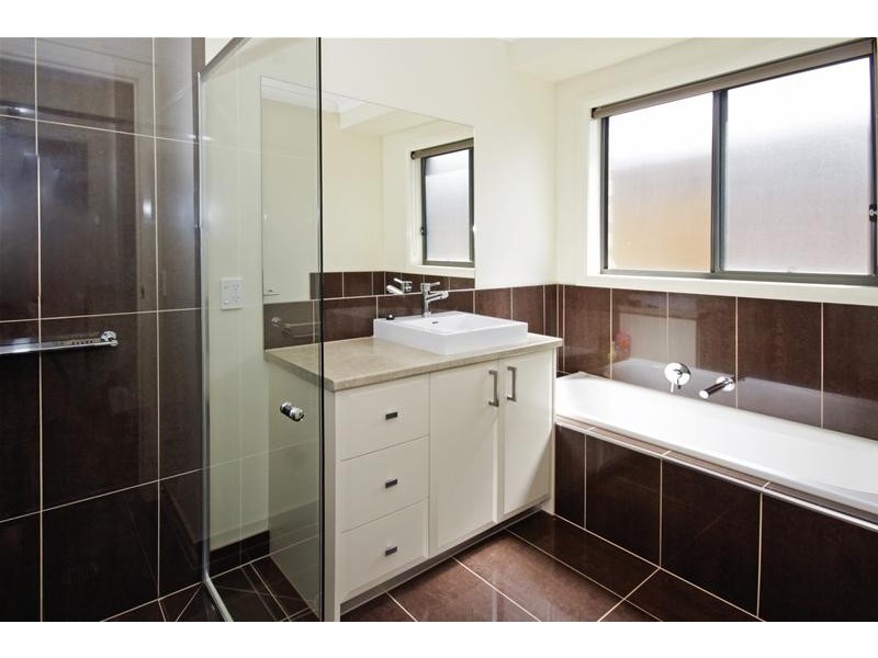 31 Morrow Crescent, Leopold VIC 3224