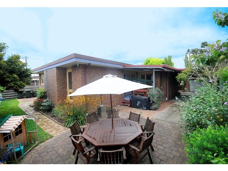 40 Allanvale Avenue, Leopold VIC 3224