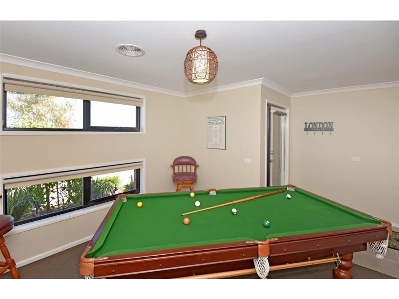 4 Headland Drive, Leopold VIC 3224