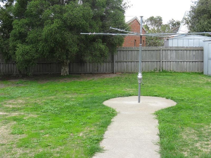 9 Warrawee Road, Leopold VIC 3224