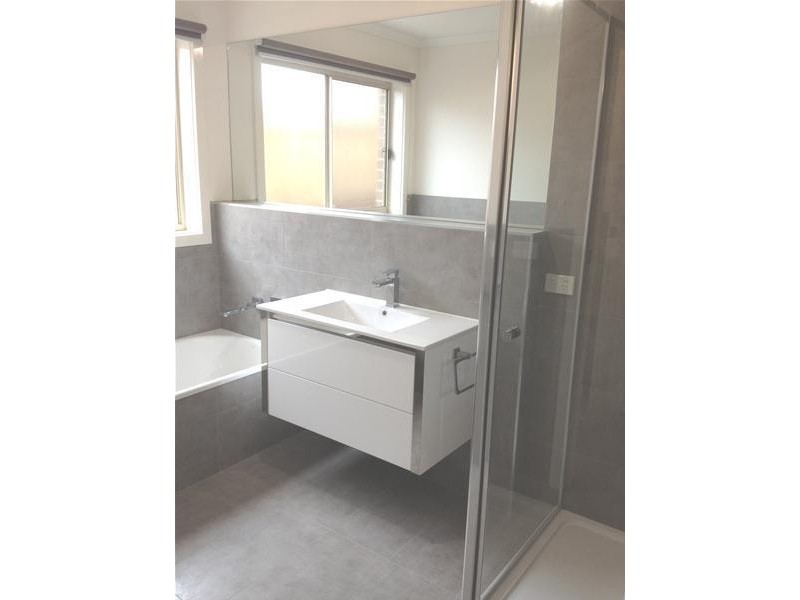 5 Universal Court, Leopold VIC 3224