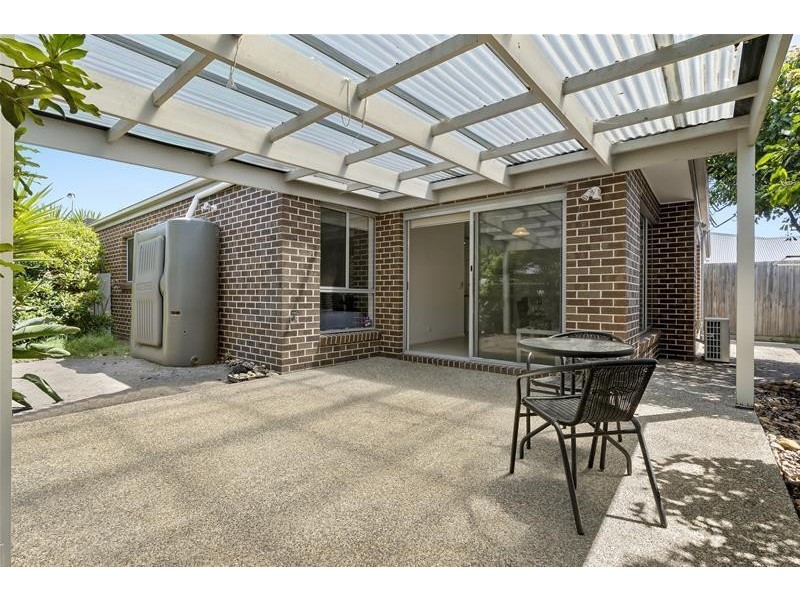 2/5 Jessie Way, Leopold VIC 3224