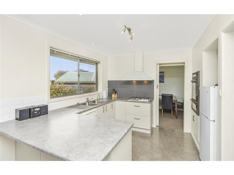 7 Claremont Drive, Leopold VIC 3224