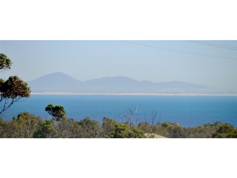 36 Viewbay Drive, Leopold VIC 3224