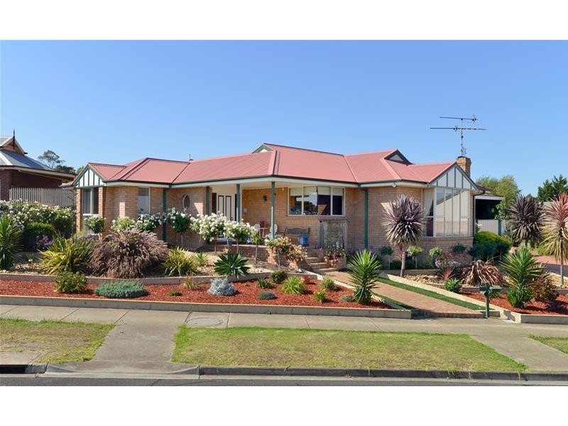 36 Viewbay Drive, Leopold VIC 3224