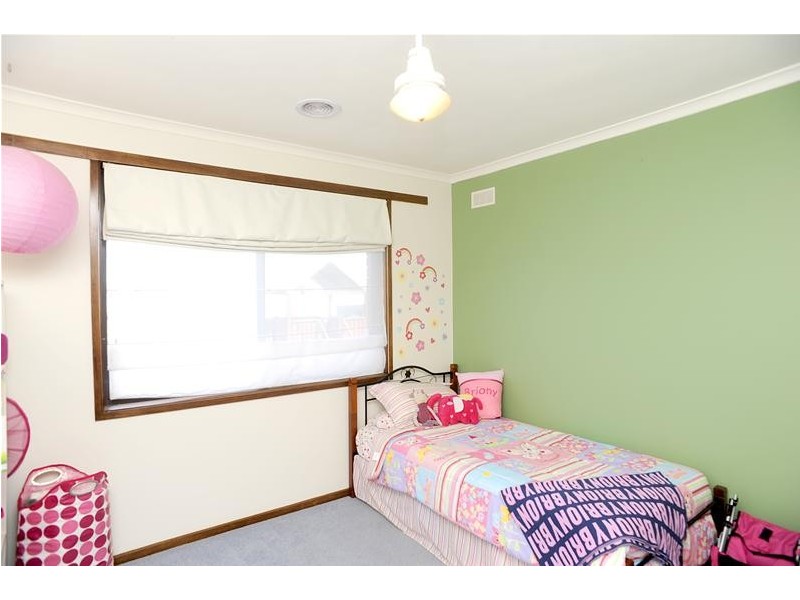 10 Kintyre Crescent, Leopold VIC 3224